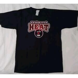 Miami Heat Basketball Mens Xl T Shirt Black 50Cotton 50Polyester Active